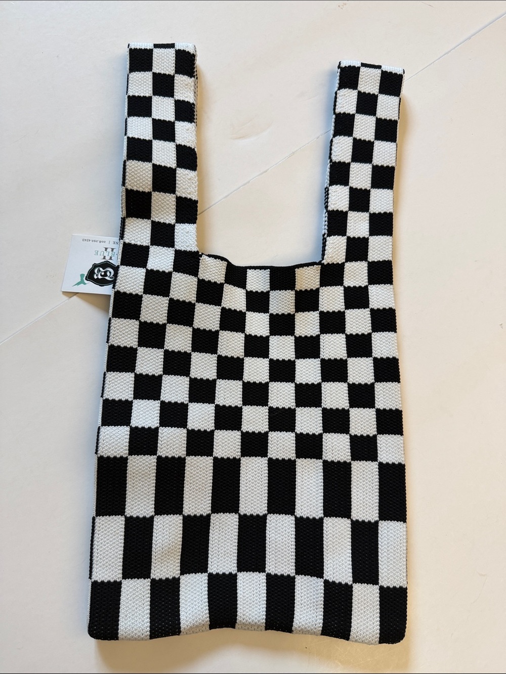 CHECKERBOARD KNIT TOTE BAG….BLACK & WHITE
